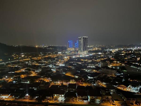 Apartment The Netizen Mrt