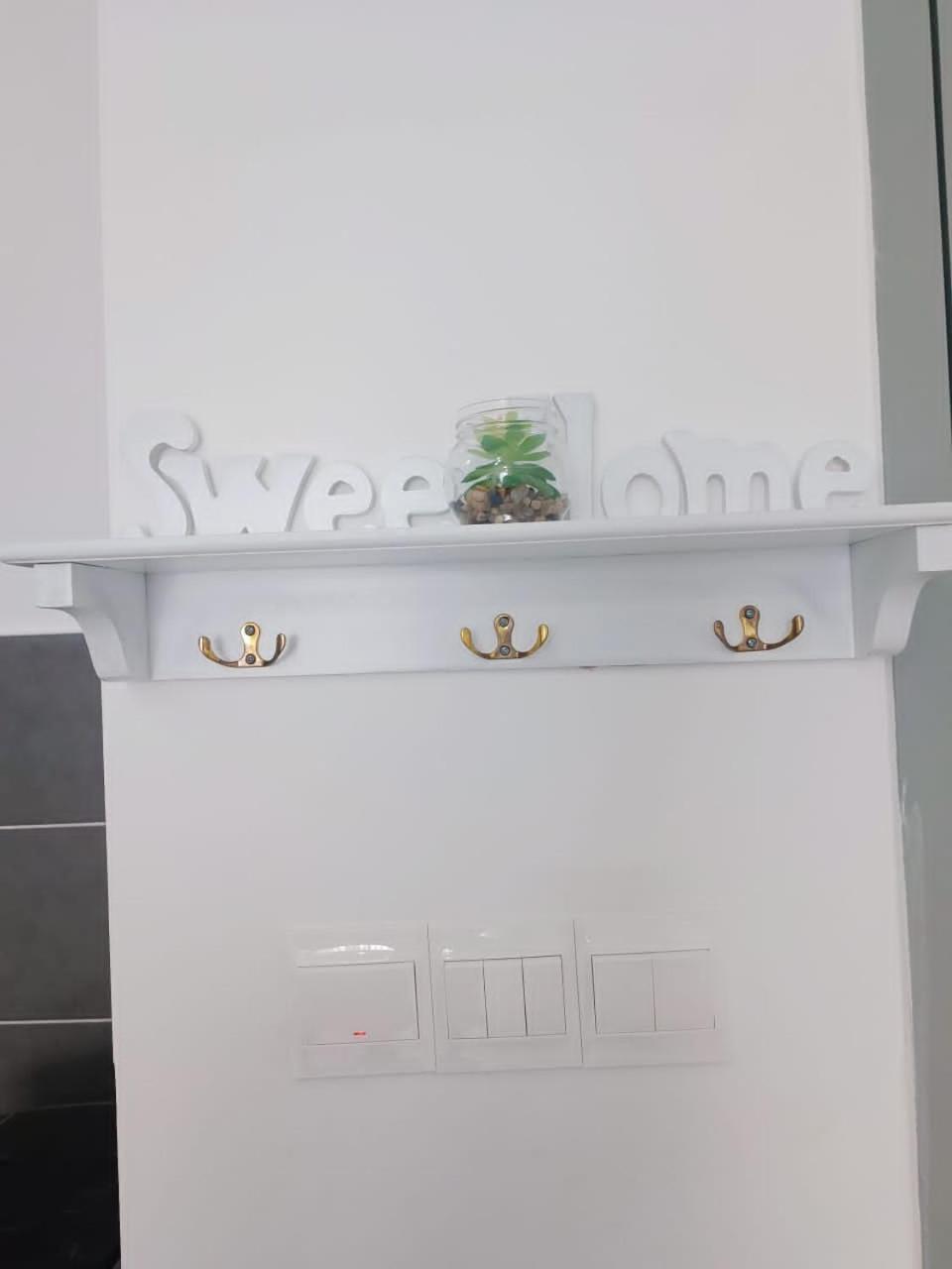 The Netizen Mrt Apartment *
